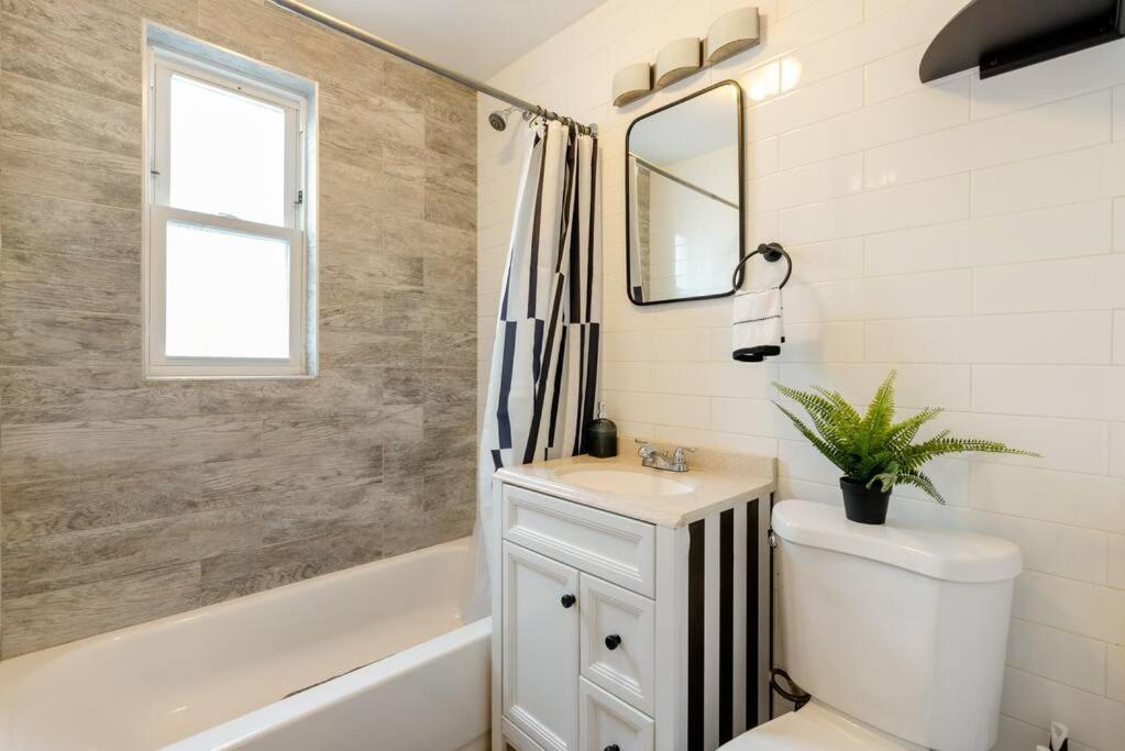 Zen Retreat Apartment Ню Йорк Екстериор снимка